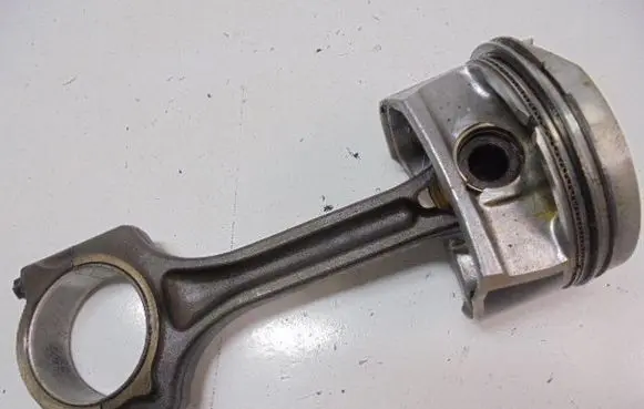 Peugeot 308 Piston 039PI00123002