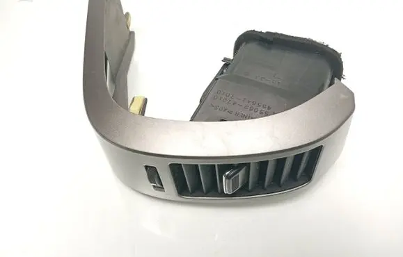 Toyota Prius (XW20) Dashboard side air vent grill/cover trim 5506247010 5566047010 5566247010