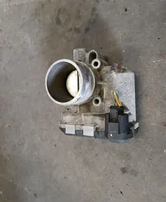 Ford Fiesta Throttle body valve 8A6G9F991AB