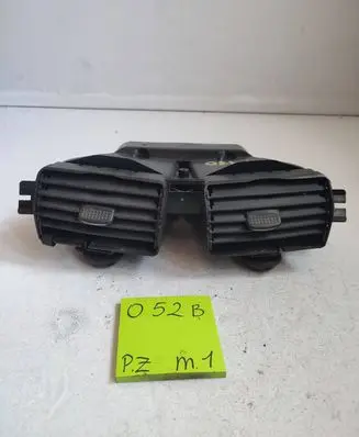 Mercedes-Benz A W168 Dash center air vent grill 1688300054