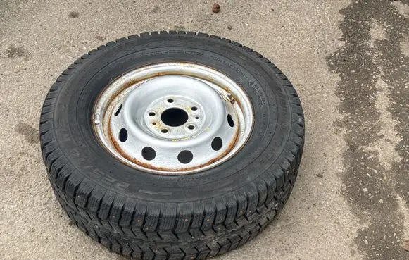 Fiat Ducato R15 spare wheel