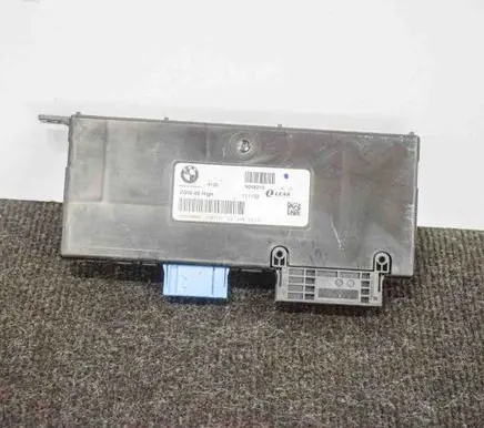 BMW 5 F10 F11 Gateway control module 9243210