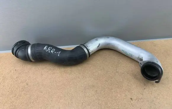 BMW 5 E60 E61 Intercooler hose/pipe 11617787468 7787468 11617794064