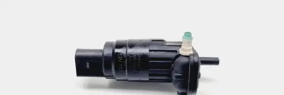 Skoda Octavia Mk1 (1U) Windscreen/windshield washer pump 1K6955651