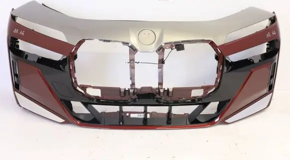 BMW 7 G70 Front bumper 98541225
