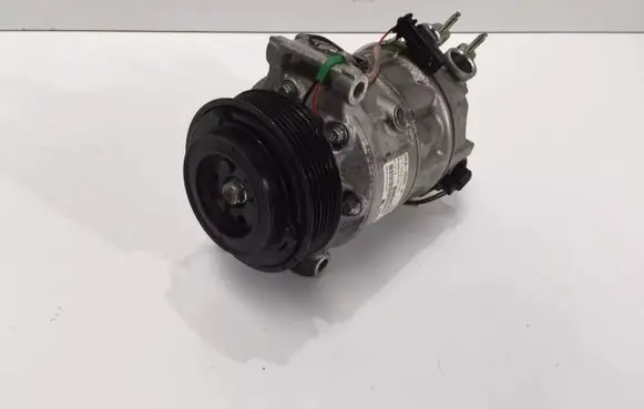 Land Rover Range Rover Sport L494 Air conditioning (A/C) compressor (pump) CPLA19D629AH