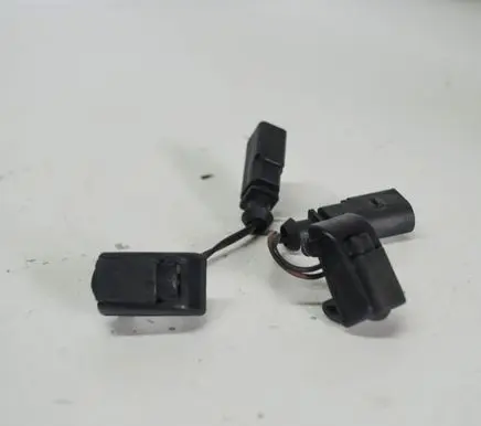Windshield washer spray nozzle