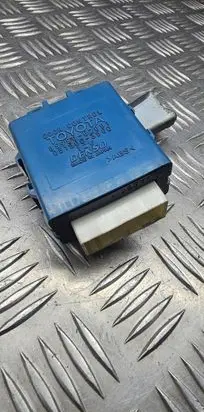 Toyota Yaris Door central lock control unit/module 0515003580 8598052051