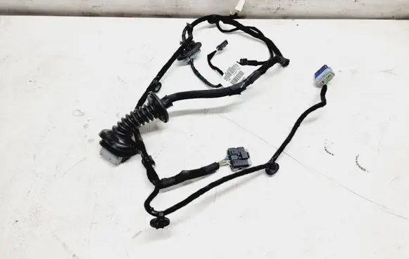 Peugeot 5008 II Rear door wiring loom 9823051580