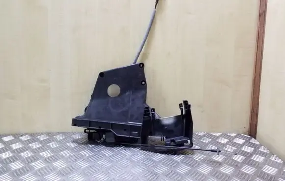 Volvo XC70 Front door lock 31253665 986902104 30661072