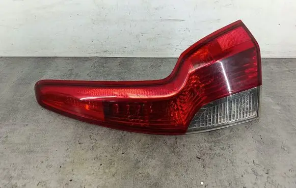 Volvo V50 Rear/tail lights 30744542