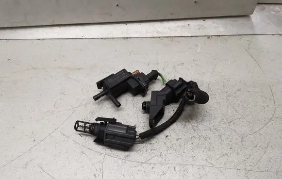 Volvo S60 Turbo solenoid valve 0261230029 9473212