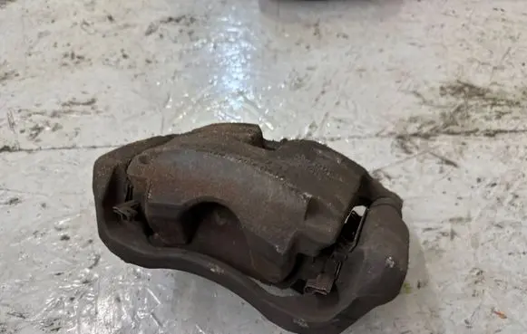 Mazda CX-3 Front brake caliper