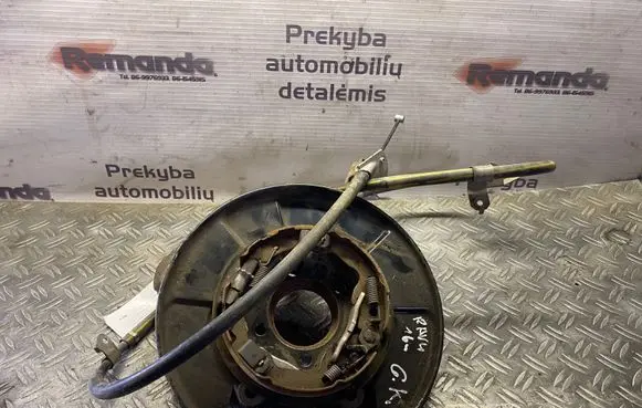 Toyota RAV 4 (XA40) Rear wheel hub