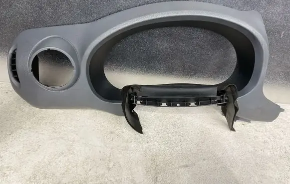 Peugeot Partner Dashboard trim 9681812877