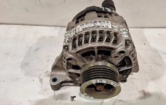 Fiat 500L Generator/alternator 52137907