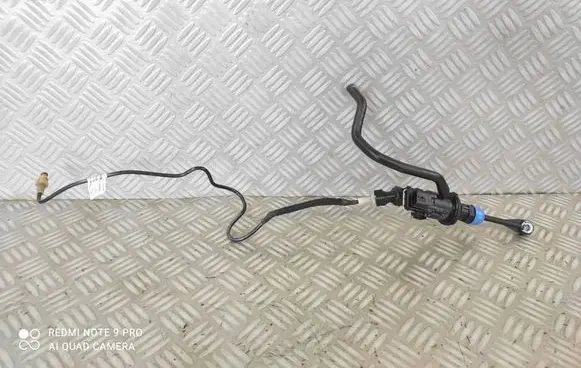 Dacia Sandero III Clutch master cylinder 306100514R B635210621 2802121
