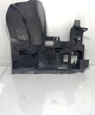 Mercedes-Benz C W204 Dashboard lower bottom trim panel A2046800108