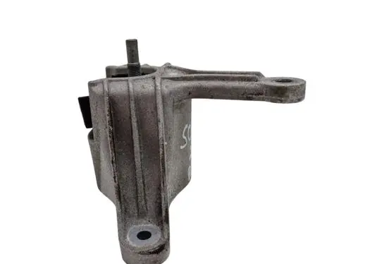 KIA Soul Engine mount bracket 20010600