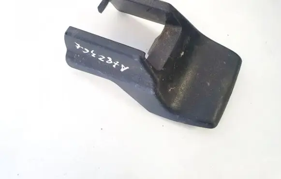 Lexus IS 220D-250-350 Other interior part is7213853040