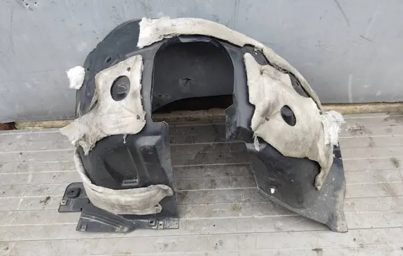 Peugeot 2008 II Front arch 9837467580