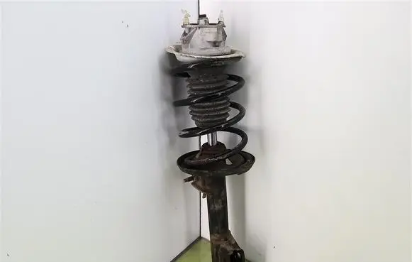 Mercedes-Benz A W168 Front shock absorber with coil spring 