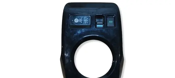 Nissan Leaf II (ZE1) Traction control (ASR) switch 5SA0A