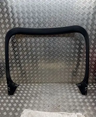 Tailgate trim
