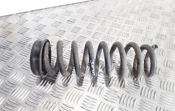 BMW 1 E81 E87 Rear coil spring