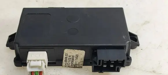 Daihatsu Sirion Sunroof control unit/module 9556800 000111620 SB0603