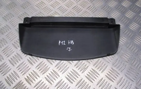 Nissan Primera Third/center stoplight