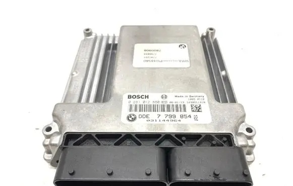 Audi A5 8T 8F Engine control unit/module ECU 77998540281012880
