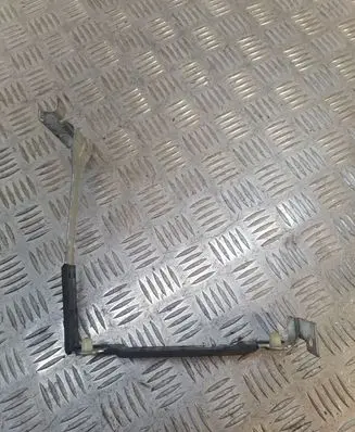 Battery bracket