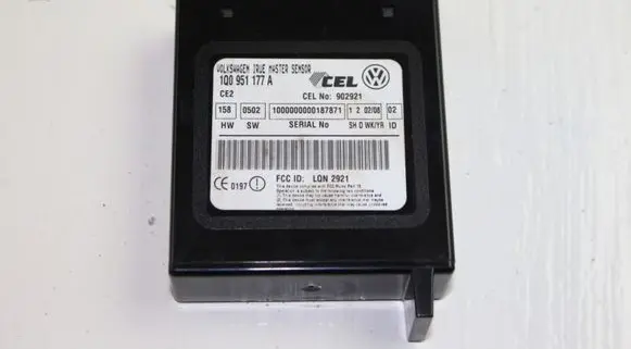 Volkswagen Eos Alarm control unit/module 1Q0951177