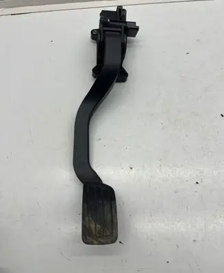 Peugeot 308 Accelerator throttle pedal 9674829580 2504697 86ET38