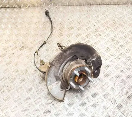 Land Rover Discovery Sport Front wheel hub FK722K005BD