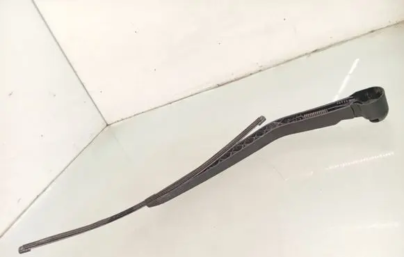 Volkswagen Transporter - Caravelle T5 Rear wiper blade arm