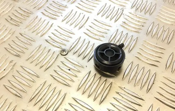 Porsche Cayenne (92A) Panel speaker 7PP035411