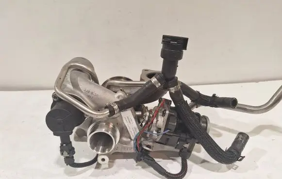 Peugeot 208 Turbo 9836081180