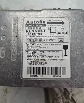 Renault Megane II Airbag control unit/module 8200307800 603383300 D167MA41211