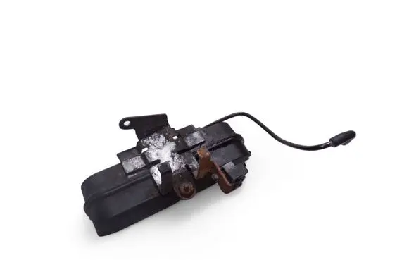 Vacuum air tank