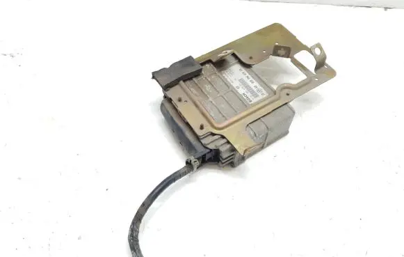 Volkswagen Golf III Engine control unit/module 030906026AB