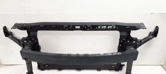 Hyundai i30 Radiator support slam panel 64101G4000