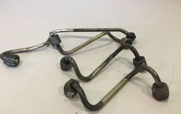 Rover 75 Fuel injector supply line/pipe 