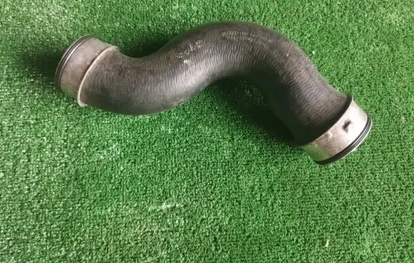 Audi A3 S3 A3 Sportback 8P Intercooler hose/pipe 1K0145832B