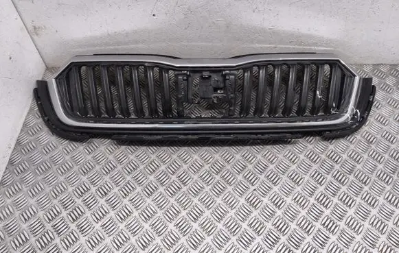 Skoda Kodiaq Front bumper upper radiator grill