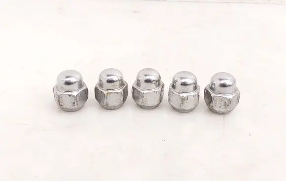 Nuts/bolts