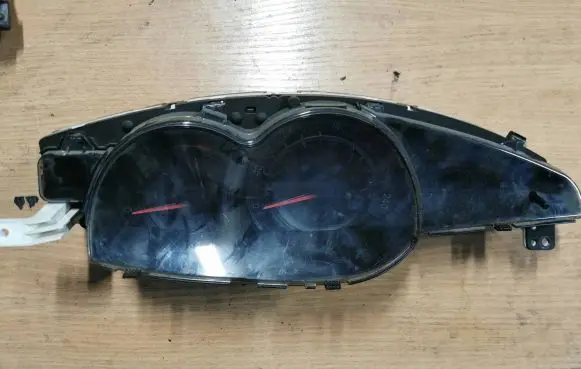 Toyota Verso Speedometer (instrument cluster) 838000F370 MB2574705103