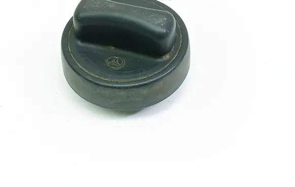 Mercedes-Benz C W203 Fuel tank filler cap A1684700305