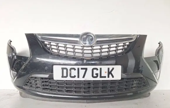 Opel Zafira C Front bumper
